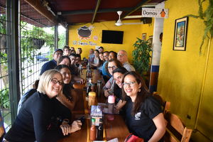 Seminar participants eat lunch